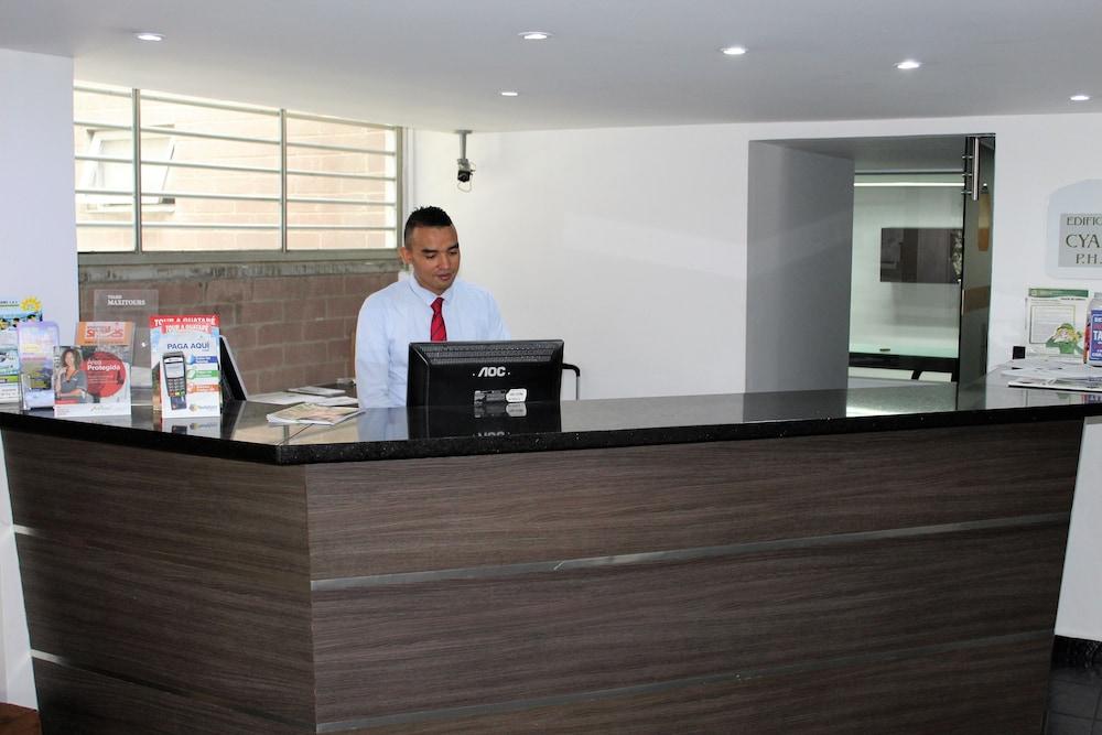 Cyan Suites Poblado By Mde Bnb 麦德林 外观 照片