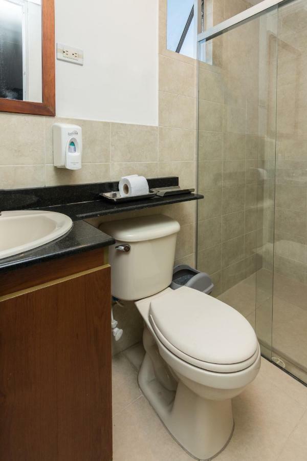 Cyan Suites Poblado By Mde Bnb 麦德林 外观 照片